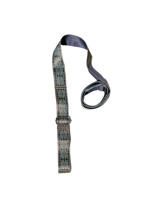 Moab Rocks Yoga Strap – Brown Stretching Strap w/ Metal Buckles | Yune Yoga